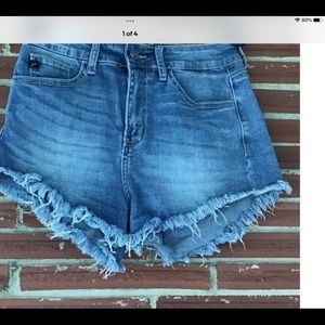KANCAN Denim Cur Off Shorts Sz 27